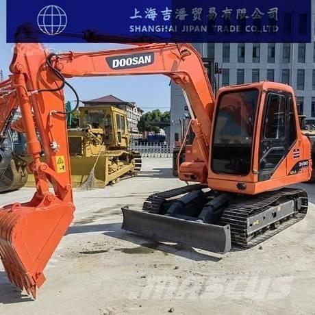 Doosan DH 80 Vidutinės galios ekskavatoriai 7-12 t
