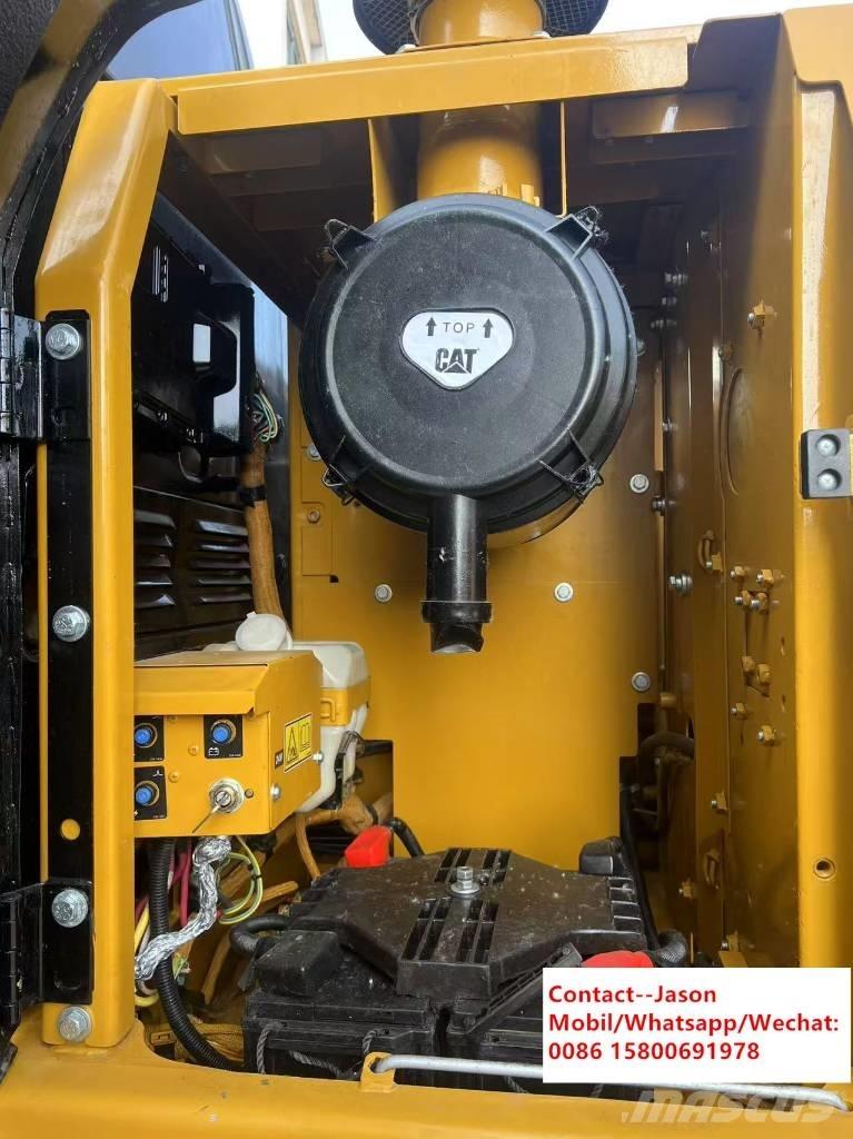 CAT 320 D RR Vikšriniai ekskavatoriai