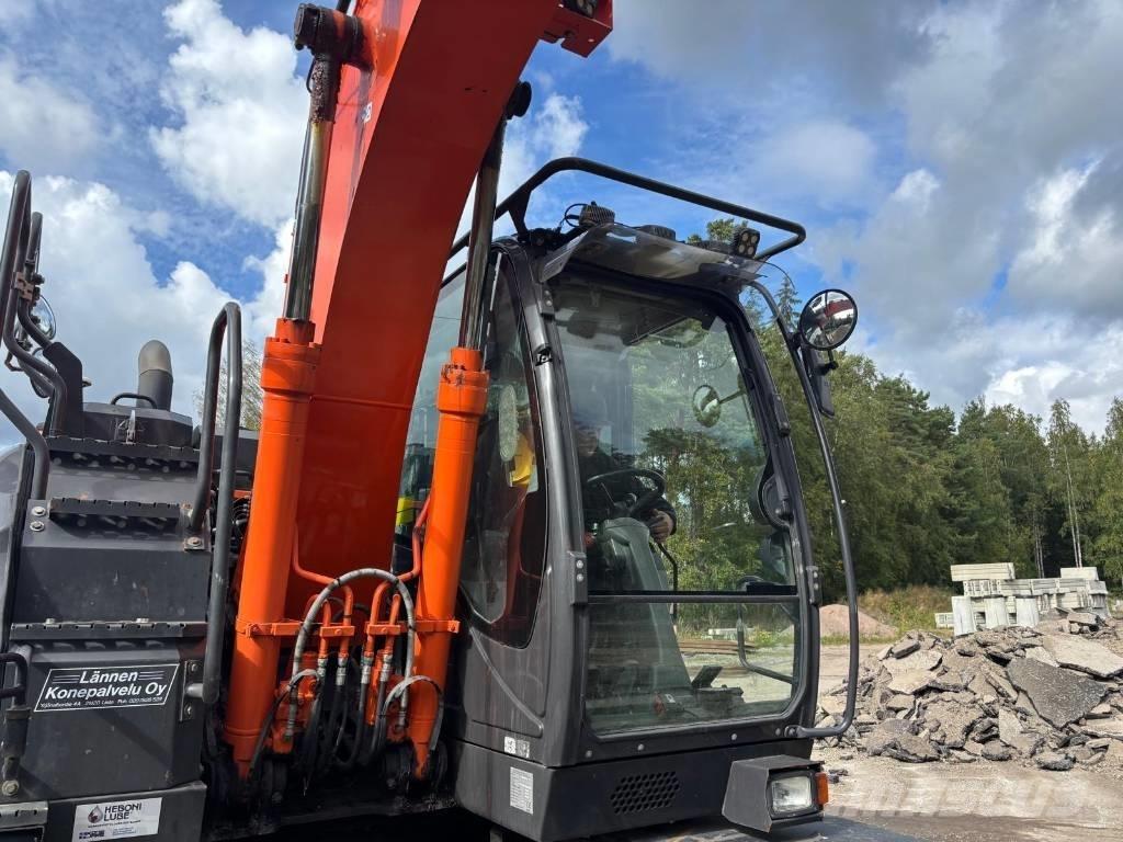 Hitachi ZX 140 W-6 Ratiniai ekskavatoriai