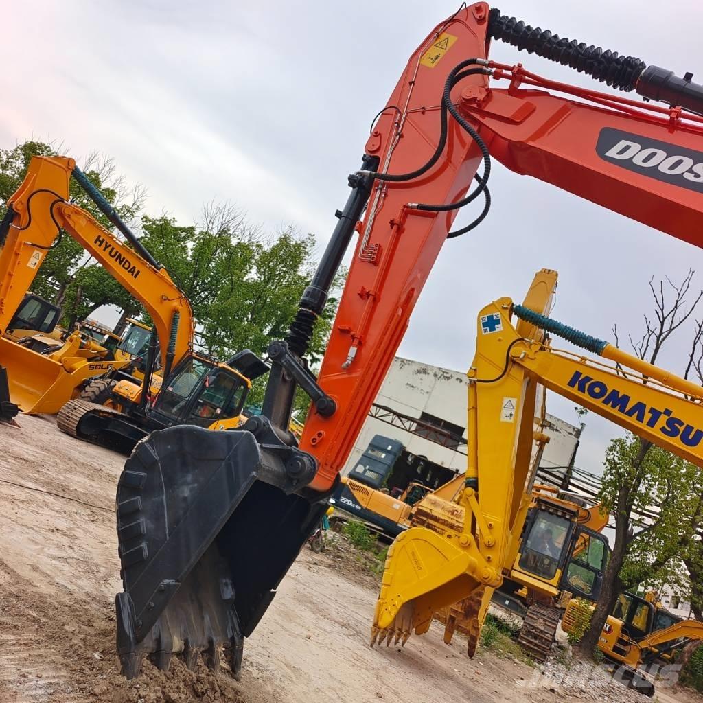 Doosan DX300LC-9C Vikšriniai ekskavatoriai