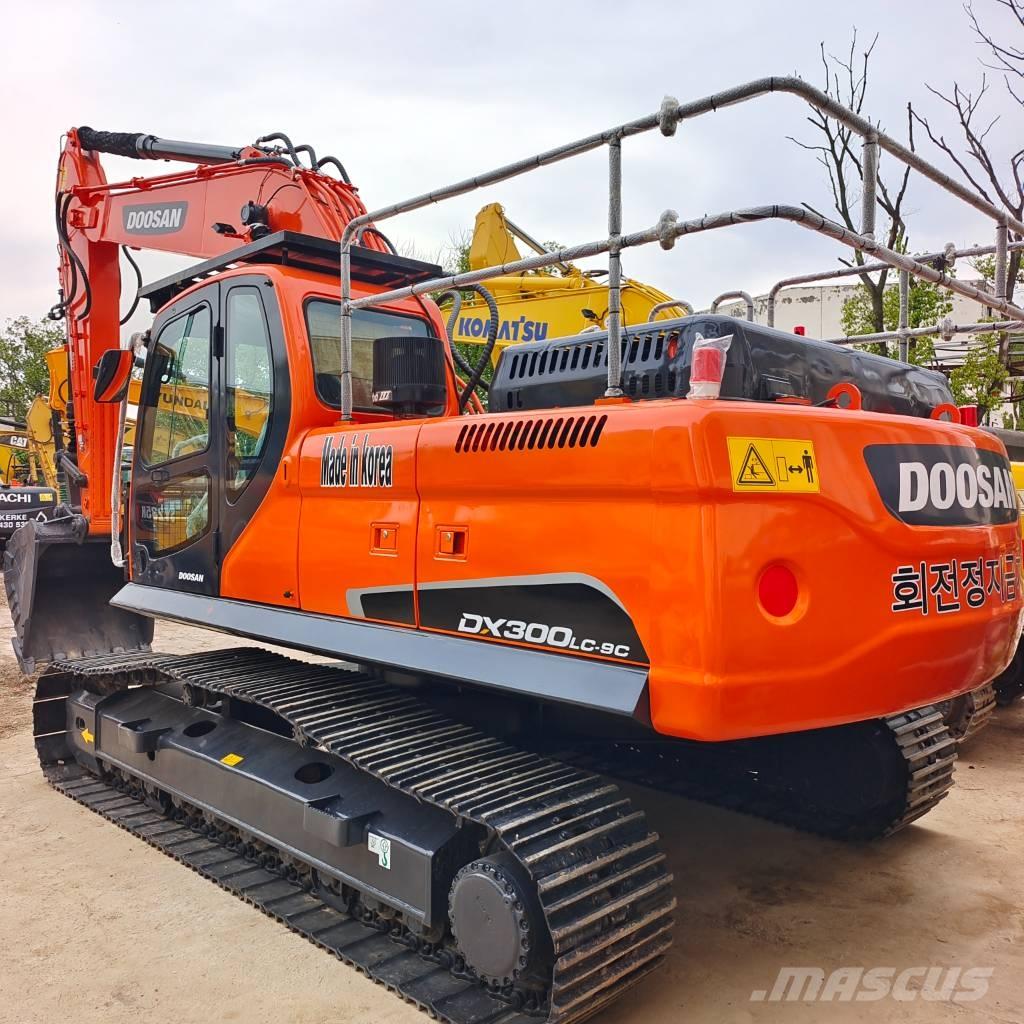 Doosan DX300LC-9C Vikšriniai ekskavatoriai