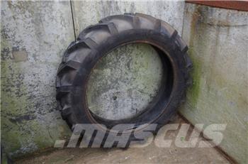 Stomil 9.5 R 32 Padangos, ratai ir ratlankiai