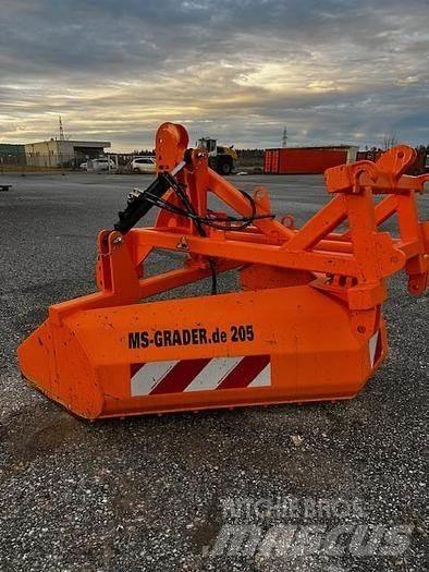 MS Grader 205 K Greideriai