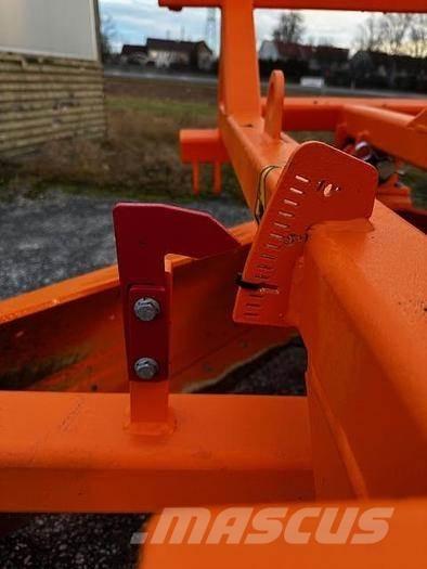 MS Grader 205 K Greideriai