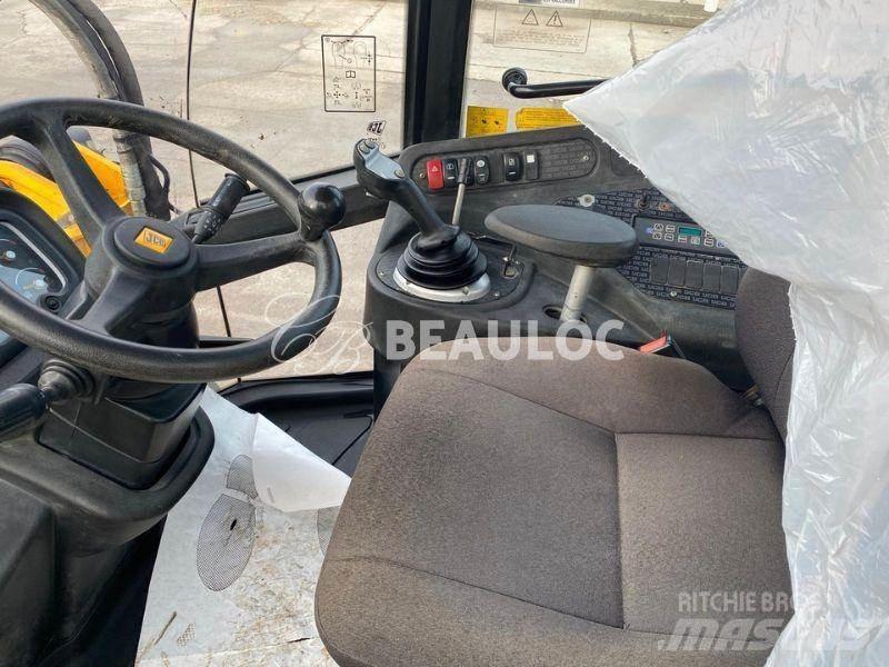 JCB 411 Naudoti ratiniai krautuvai