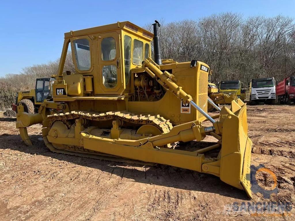 CAT D8K Vikšriniai buldozeriai