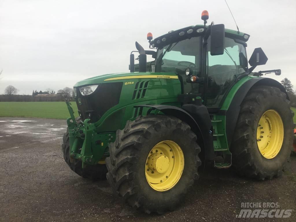 John Deere 6215 R Traktoriai