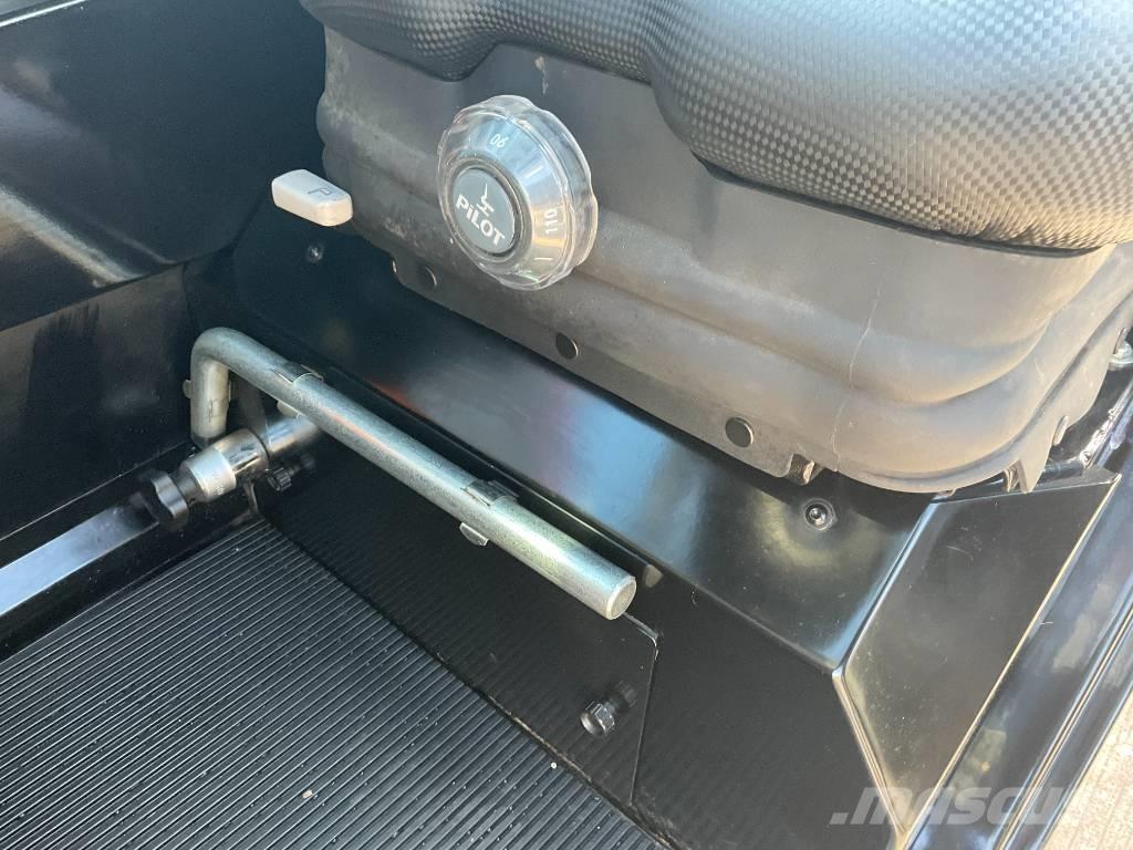 Manitou ULM 412 H Teleskopiniai krautuvai