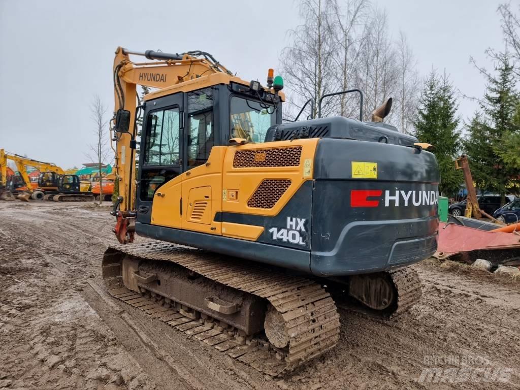 Hyundai HX 140 L Vikšriniai ekskavatoriai