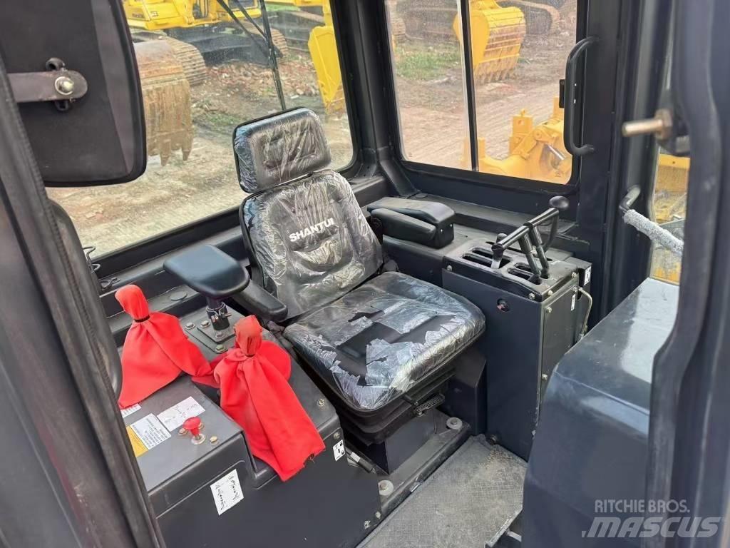 Shantui SD 22 Vikšriniai buldozeriai