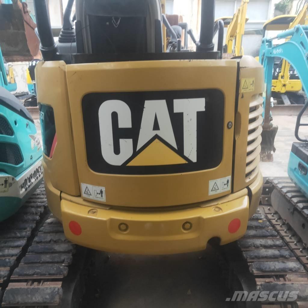 CAT 302C Mini ekskavatoriai < 7 t