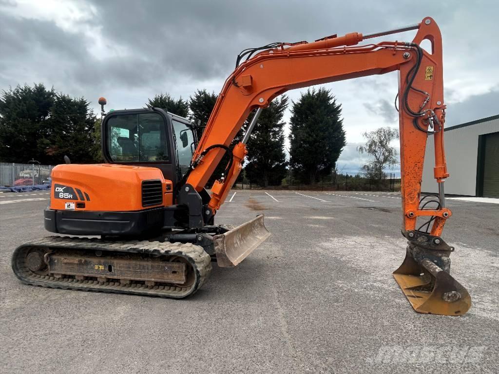 Doosan DX 85 R-3 Vidutinės galios ekskavatoriai 7-12 t