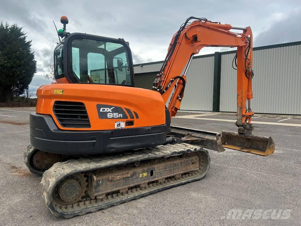 Doosan DX 85 R-3 Vidutinės galios ekskavatoriai 7-12 t