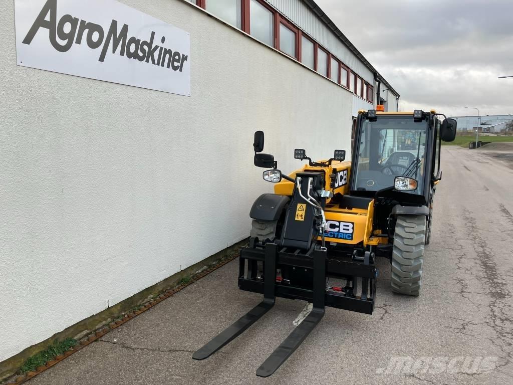 JCB 525-60E Teleskopiniai krautuvai