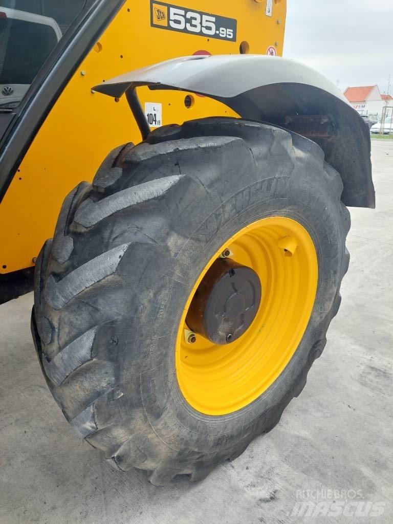 JCB 535-95 Teleskopiniai krautuvai