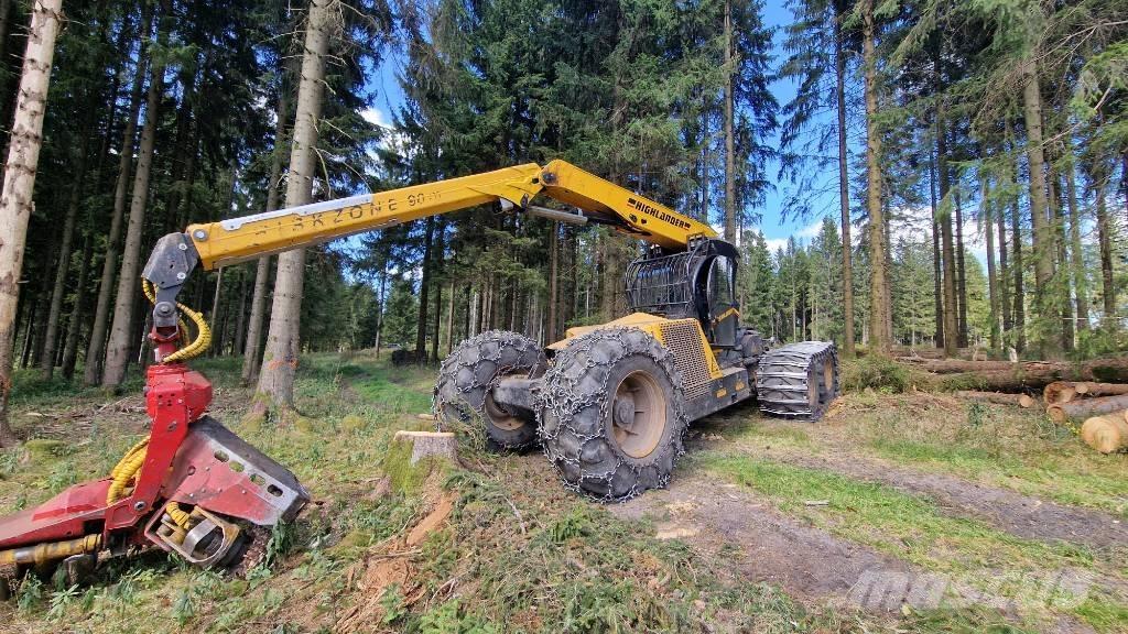 Konrad Highlander Miško technika (Harvesteriai)