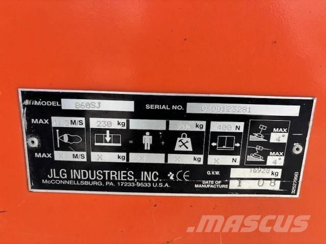 JLG 860 SJ Teleskopiniai keltuvai