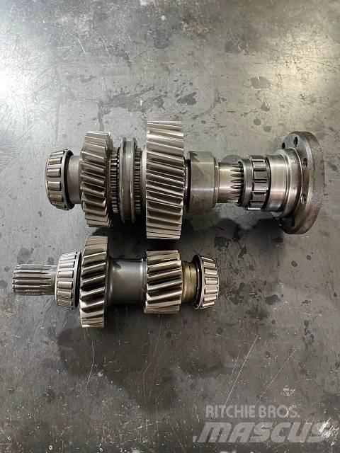 Fendt 500 PTO GEARS Transmisijos