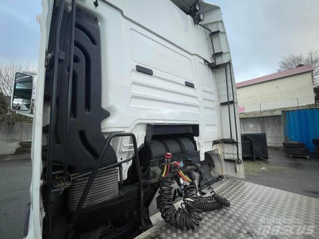 MAN TGX 28.560 Naudoti vilkikai