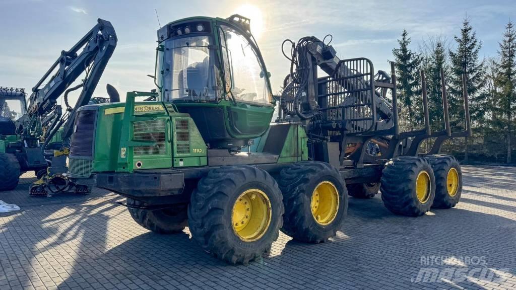 John Deere 1110 E Naudoti miškovežiai (Forvarderiai)