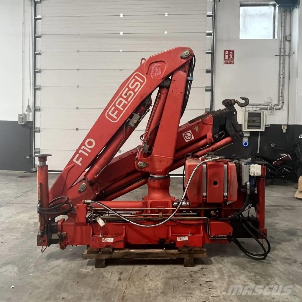 Fassi 110A.24 Kiti kranai