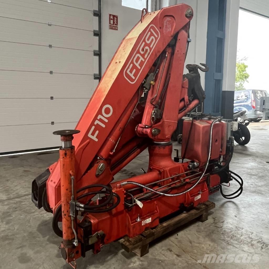 Fassi 110A.24 Kiti kranai