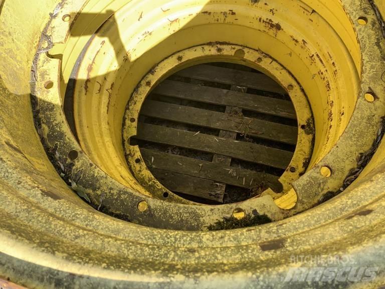  650/75R38 Padangos, ratai ir ratlankiai