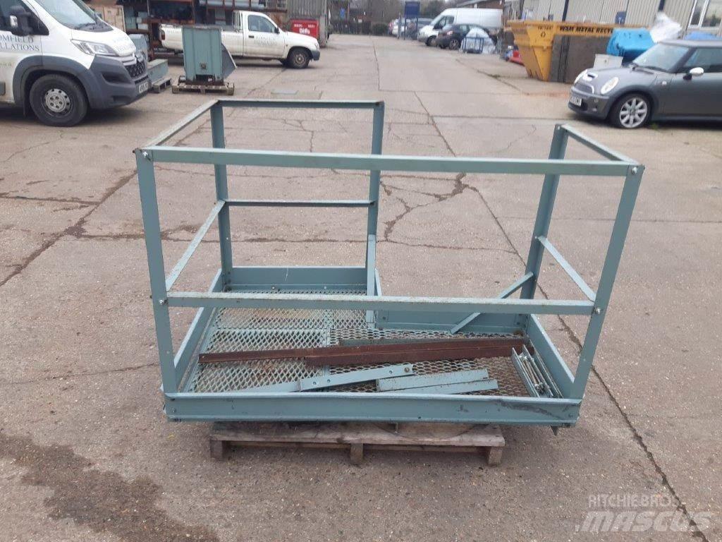  Carier ACCESS Kiti keltuvai ir platformos