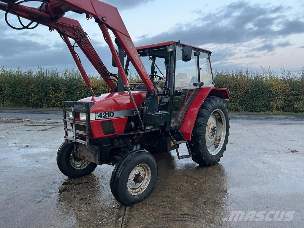 CASE 4210 Traktoriai