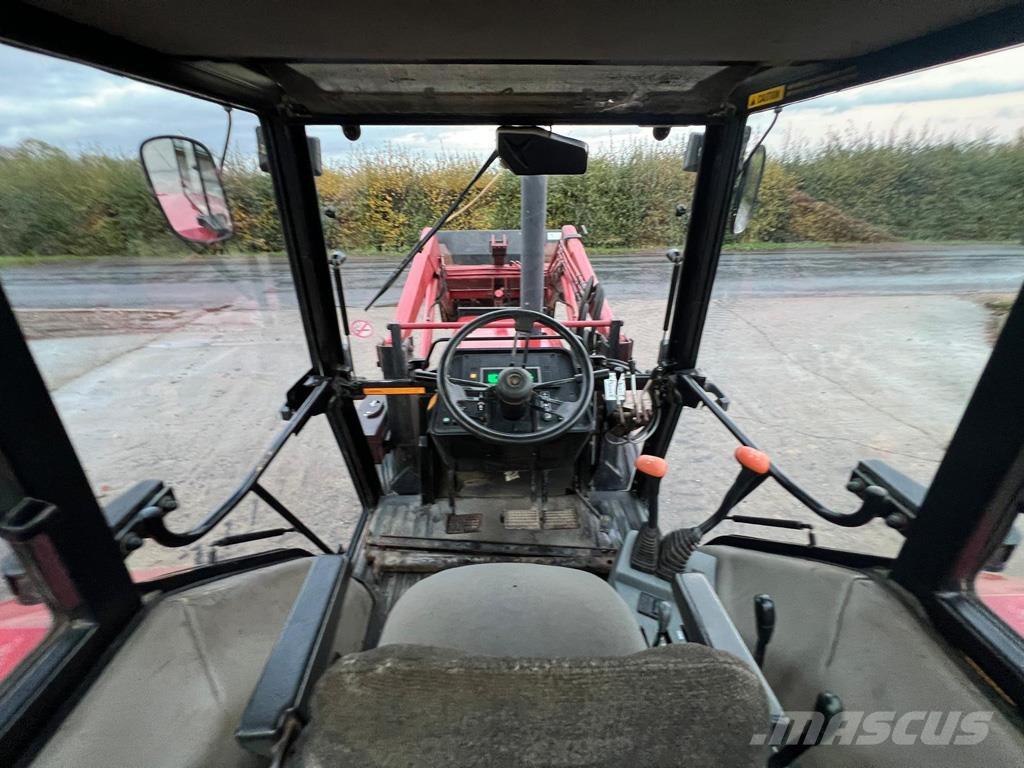 CASE 4210 Traktoriai