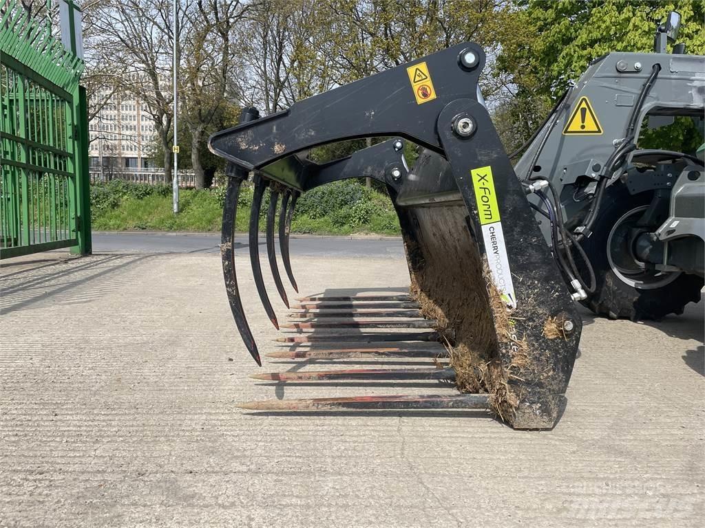 Cherry GS-70 Teleskopiniai krautuvai žemės ūkiui