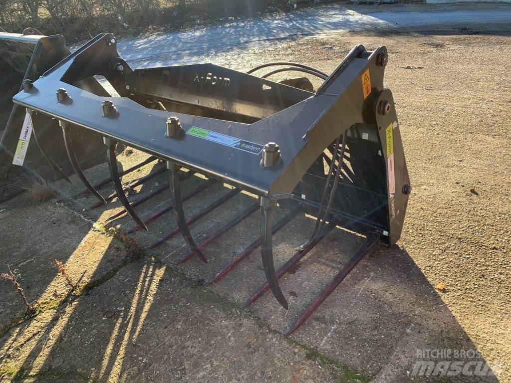 Cherry GS-76 Teleskopiniai krautuvai žemės ūkiui