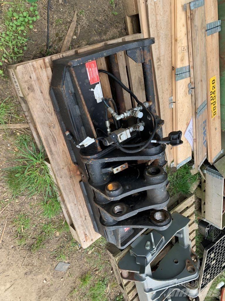 Cherry HEADSTOCK Teleskopiniai krautuvai žemės ūkiui