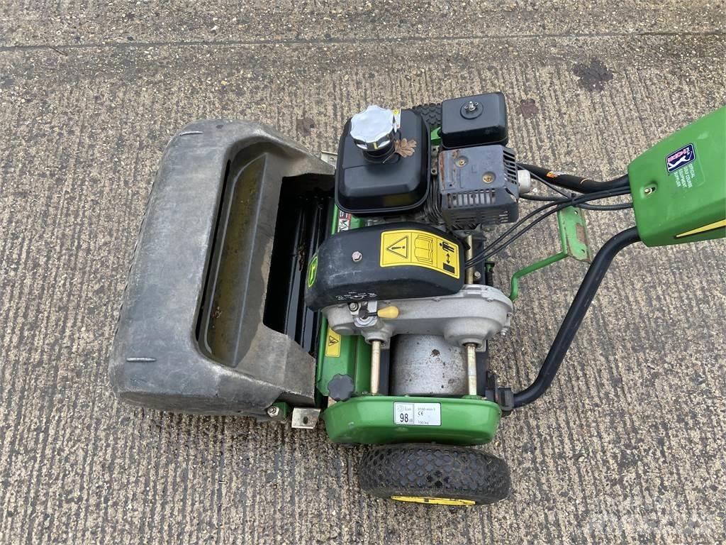 John Deere 220C Žemės ūkis - Kita