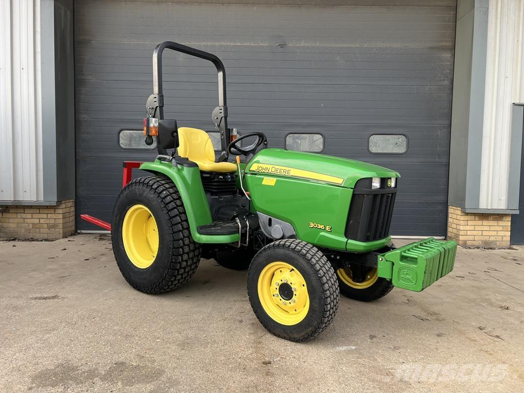 John Deere 3036E Naudoti kompaktiški traktoriai