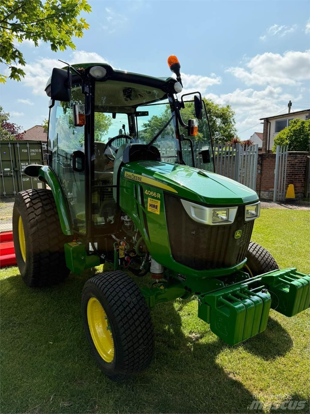 John Deere 4066R Naudoti kompaktiški traktoriai