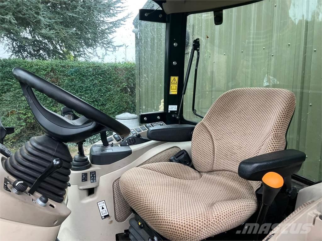 John Deere 4066R Naudoti kompaktiški traktoriai