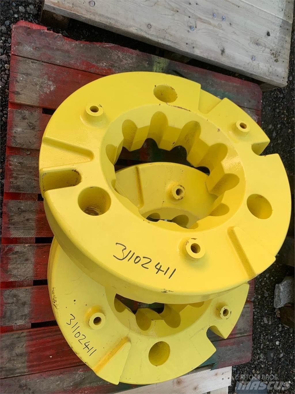 John Deere 600KG Padangos, ratai ir ratlankiai