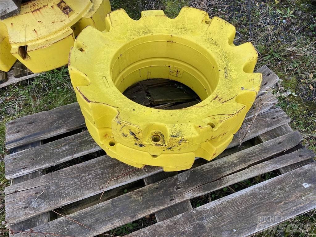 John Deere 600KG Padangos, ratai ir ratlankiai