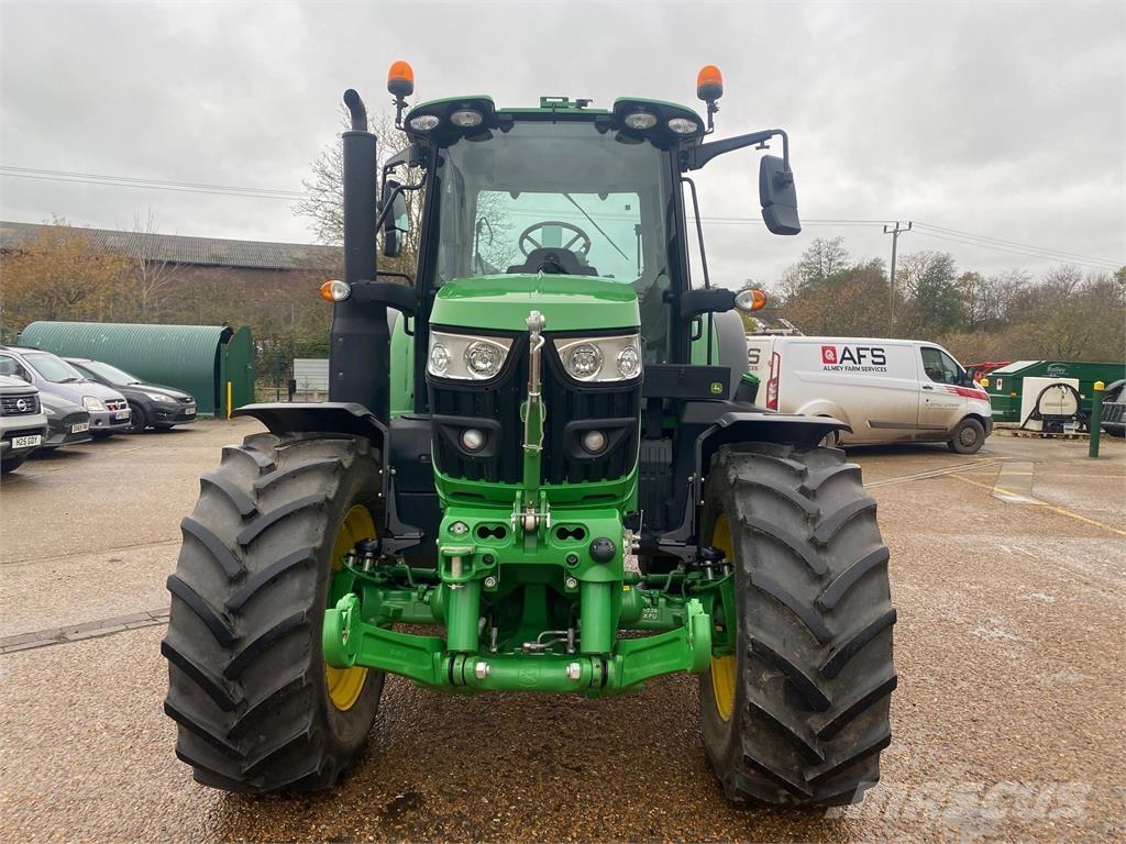 John Deere 6130M Traktoriai
