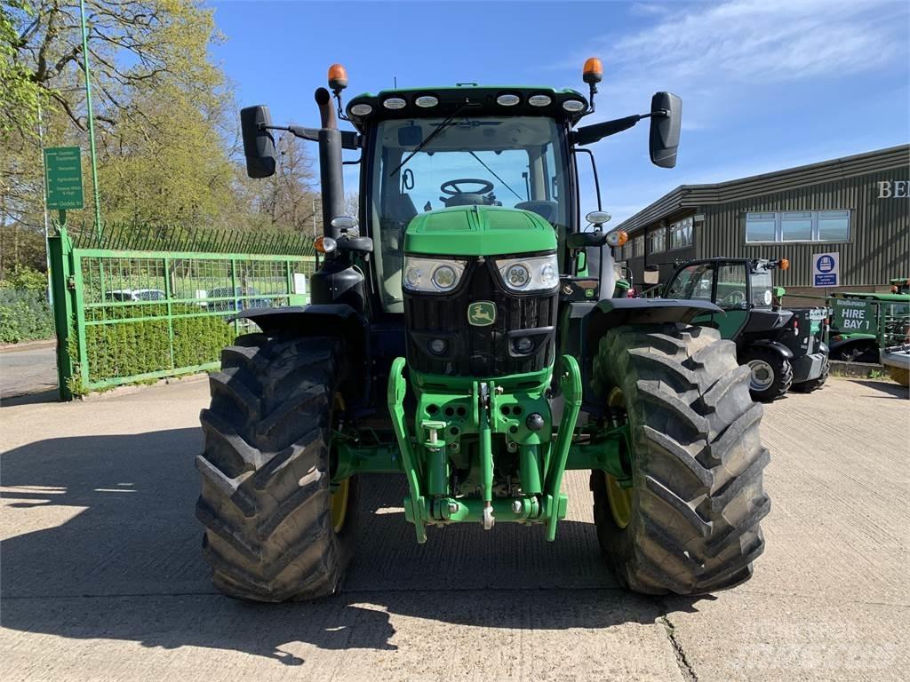 John Deere 6155R Traktoriai