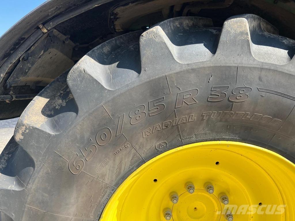 John Deere 6250R Traktoriai