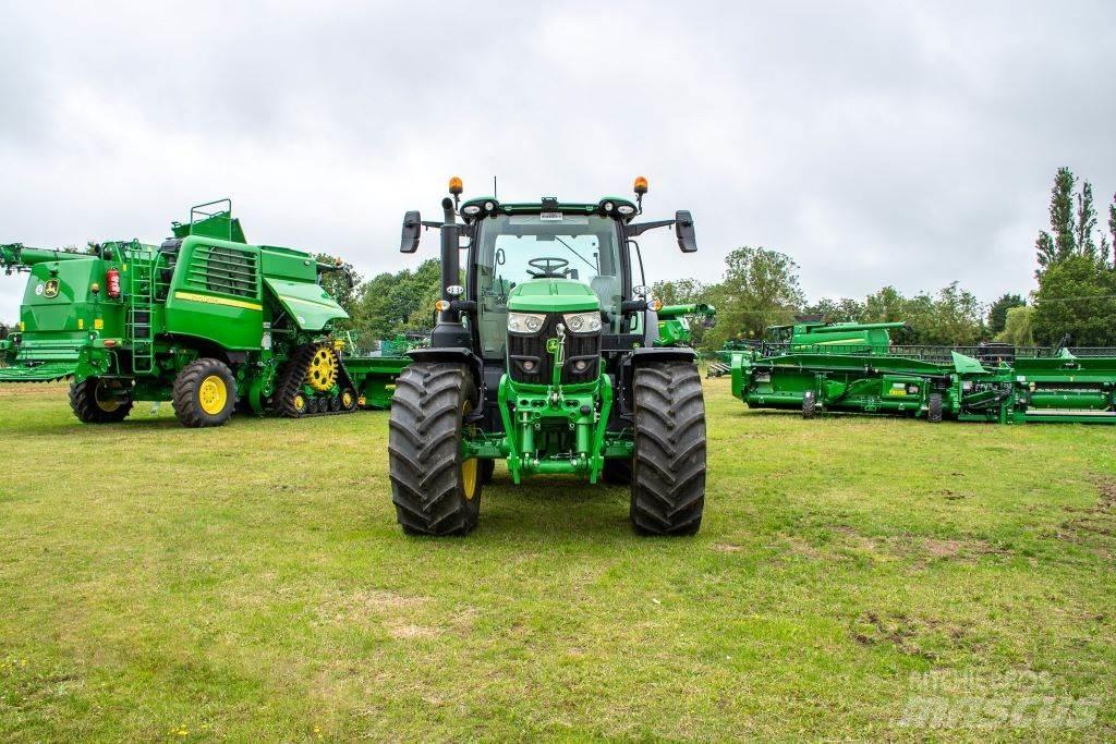 John Deere 6R155 Traktoriai