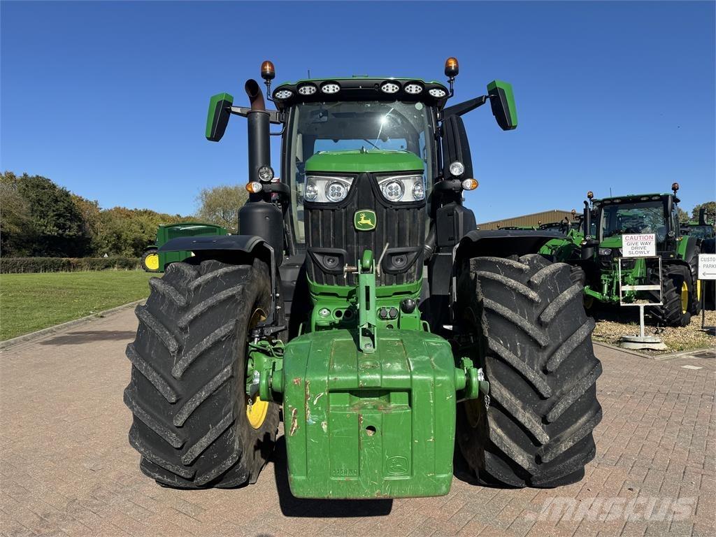 John Deere 6R250 Traktoriai