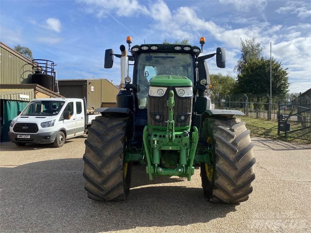 John Deere 6R250 Traktoriai