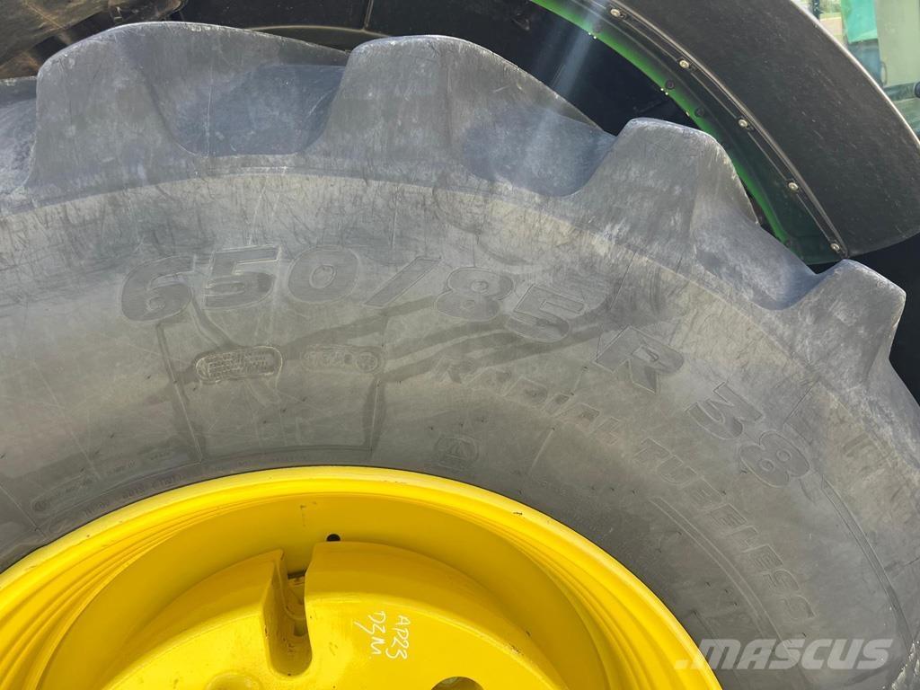 John Deere 6R250 Traktoriai