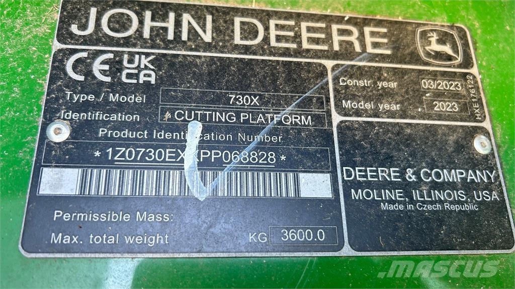 John Deere 730X Derliaus nuėmimo kombainai