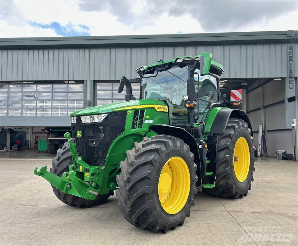 John Deere 7R330 Traktoriai