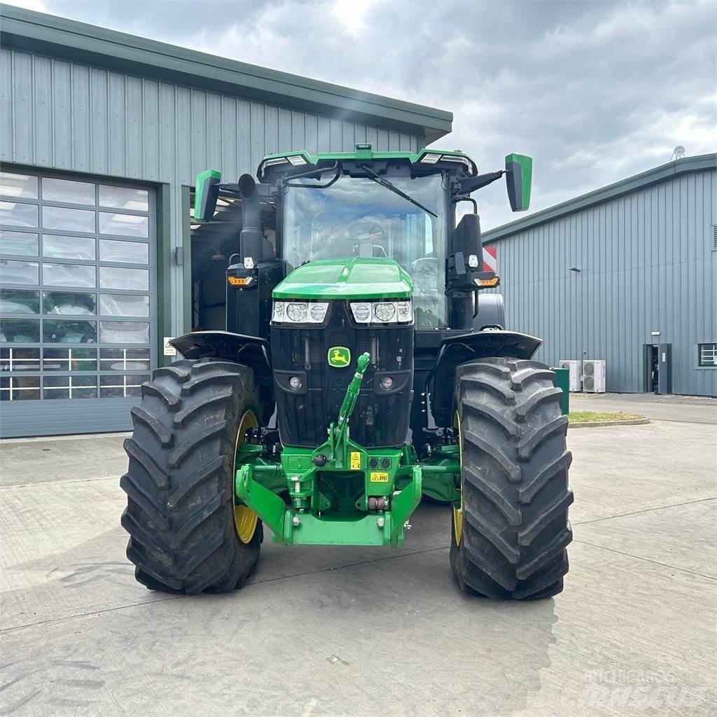 John Deere 7R330 Traktoriai