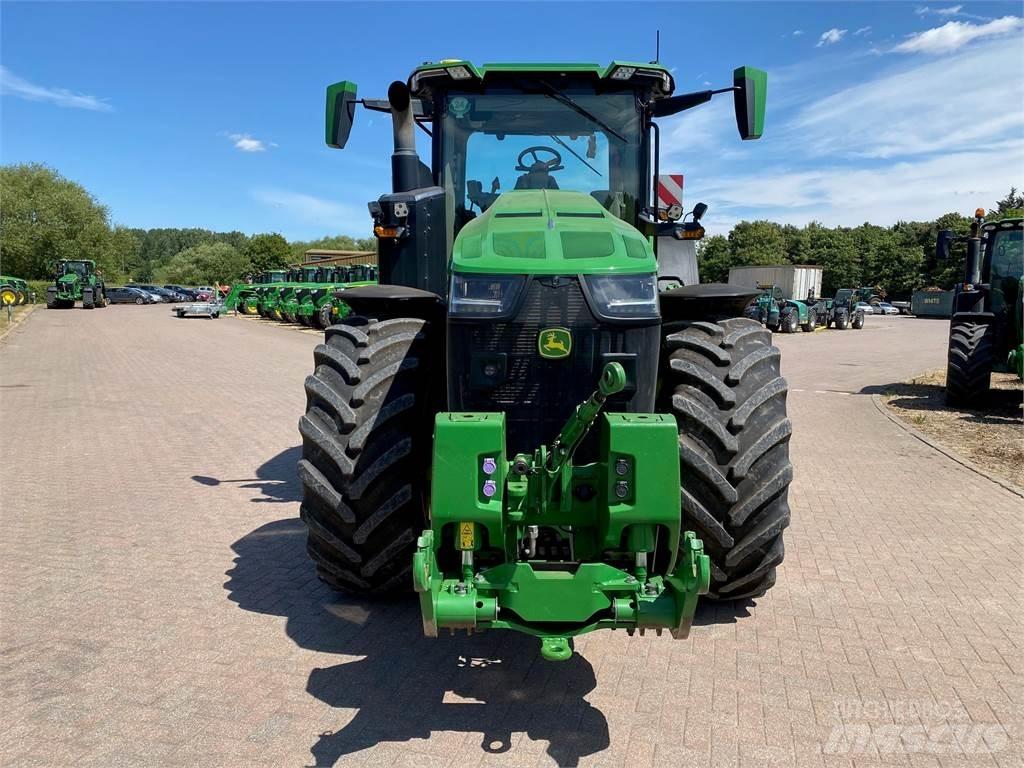 John Deere 8R370 Traktoriai